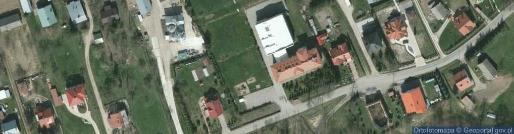Zdjęcie satelitarne Szkoła Podstawowa Im.św.stanisława Kostki W Maćkowicach