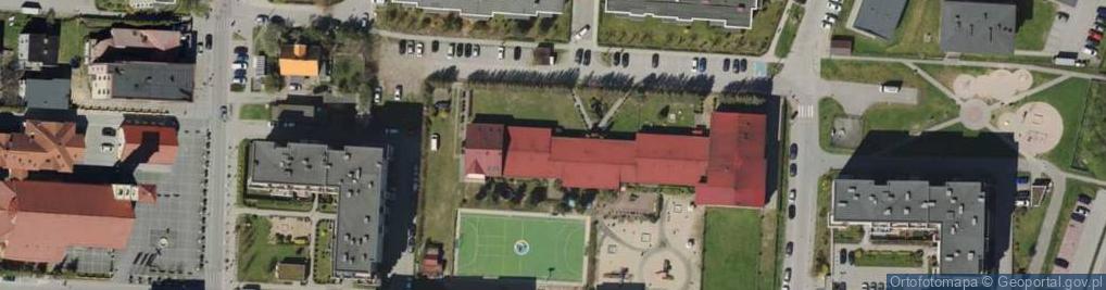 Zdjęcie satelitarne Szkoła podstawowa, im. Tony'ego Halika