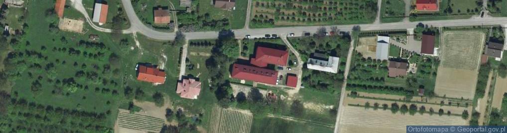 Zdjęcie satelitarne Szkoła Podstawowa im. Wojska Polskiego w Damicach
