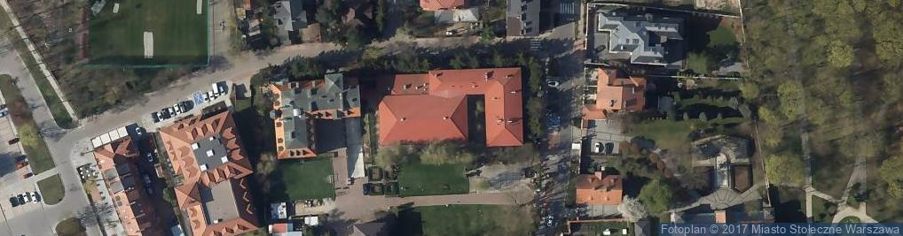 Zdjęcie satelitarne Szkoła Podstawowa Niepubliczna Im. 'Wiktorii Wiedeńskiej' Fundacji Edukacyjnej 'Varsovia'