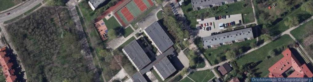 Zdjęcie satelitarne Szkoła Podstawowa Nr 1 Im. Bohaterów Westerplatte W Bielsku-Białej