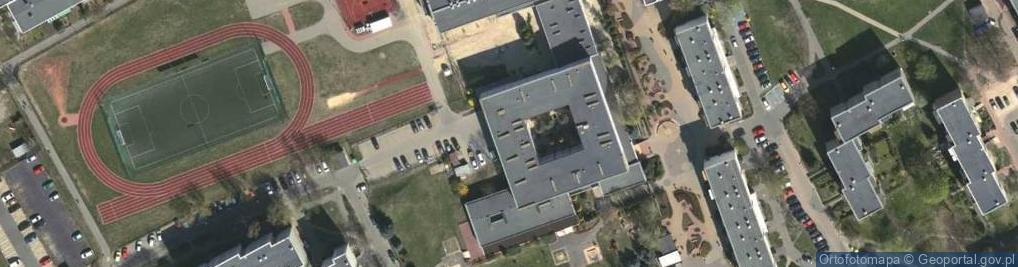 Zdjęcie satelitarne Szkoła Podstawowa Nr 1 Im. Jana Pawła II W Wołominie