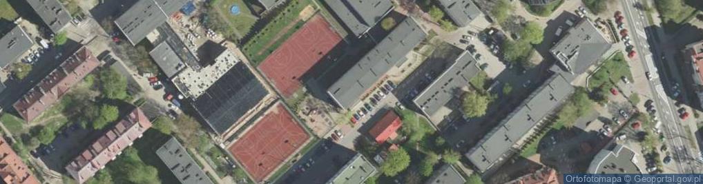 Zdjęcie satelitarne Szkoła Podstawowa Nr 1 Im. Juliusza Słowackiego W Białymstoku