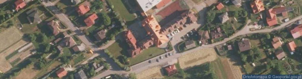 Zdjęcie satelitarne Szkoła Podstawowa Nr 1 Im. Królowej Jadwigi W Łodygowicach