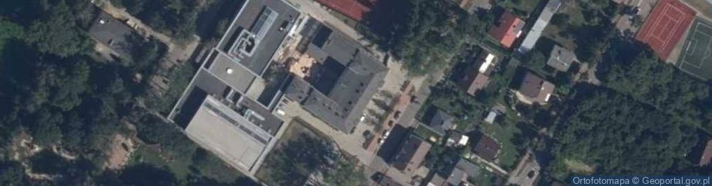 Zdjęcie satelitarne Szkoła Podstawowa Nr 1 Im. Ppłka Pil. Mariana Pisarka W Radzyminie