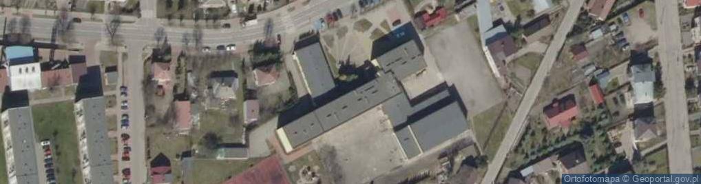 Zdjęcie satelitarne Szkoła Podstawowa nr 1 im. Św. Jana Pawła II w Łapach