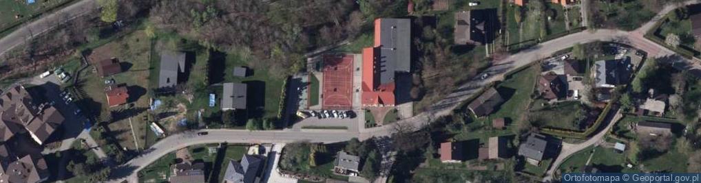Zdjęcie satelitarne Szkoła Podstawowa Nr 1 Im.synów Pułku W Bystrej