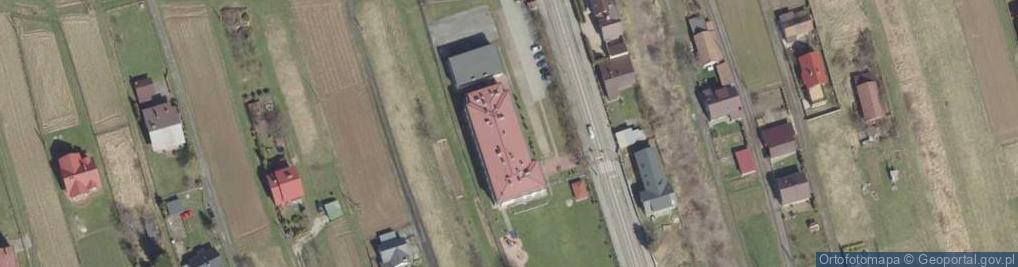 Zdjęcie satelitarne Szkoła Podstawowa Nr 10 Im. Romana 'Sybiraka' Sanguszki W Tarnowie