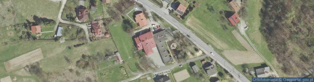 Zdjęcie satelitarne Szkoła Podstawowa Nr 11 Im. Juliana Tuwima W Nowym Sączu