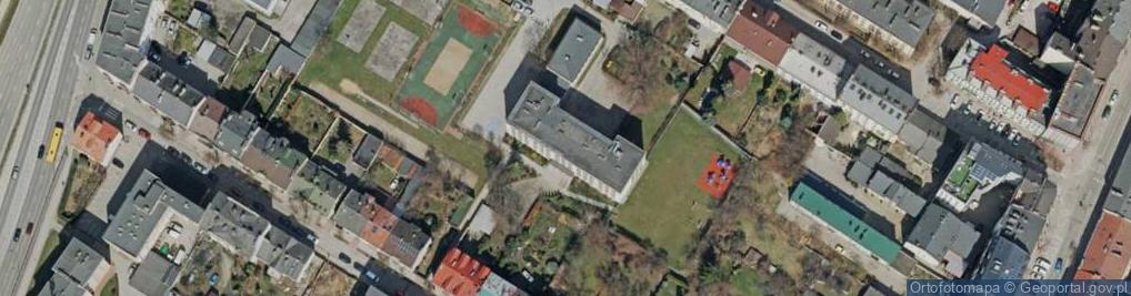 Zdjęcie satelitarne Szkoła Podstawowa Nr 12 Im. Bohaterów Westerplatte W Kielcach