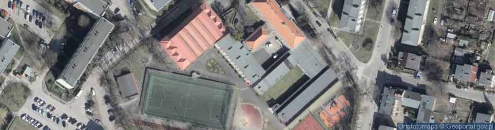 Zdjęcie satelitarne Szkoła Podstawowa Nr 12 Im. k. I. Gałczyńskiego W Szczecinie