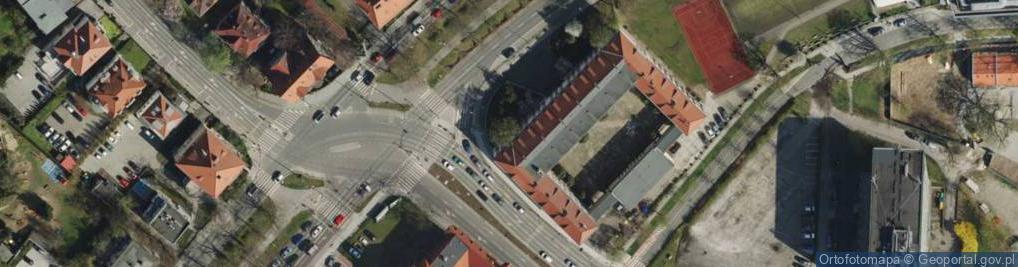 Zdjęcie satelitarne Szkoła Podstawowa Nr 13 Im. Cytadelowców Poznańskich Szkoła Mistrzostwa Sportowego