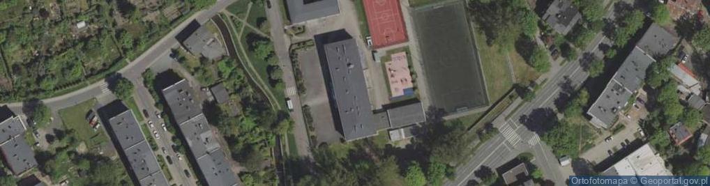 Zdjęcie satelitarne Szkoła Podstawowa Nr 13 Im. Komisji Edukacji Narodowej W Jeleniej Górze