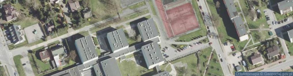 Zdjęcie satelitarne Szkoła Podstawowa Nr 13 Im. Mjr. Henryka Dobrzańskiego Hubala W Skarżysku-Kamiennej