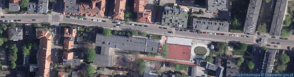 Zdjęcie satelitarne Szkoła Podstawowa Nr 13 Im. Św Jana Pawła II W Toruniu