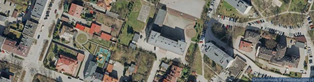 Zdjęcie satelitarne Szkoła Podstawowa Nr 13 Im. Władysława Jagiełły W Kielcach