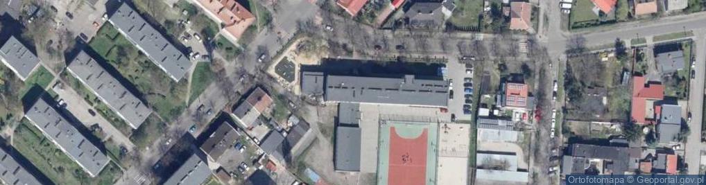 Zdjęcie satelitarne Szkoła Podstawowa Nr 14 Im. Marszałka Józefa Piłsudskiego