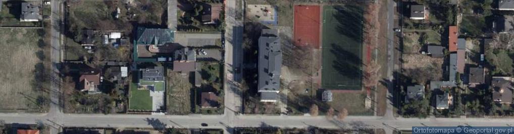 Zdjęcie satelitarne Szkoła Podstawowa Nr 143