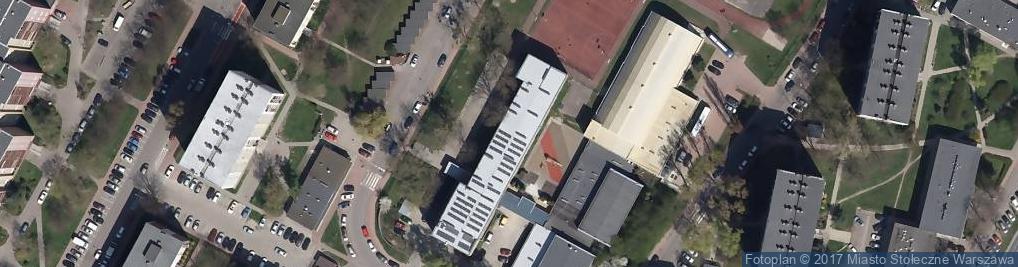 Zdjęcie satelitarne Szkoła Podstawowa Nr 152 Im. Marii Dąbrowskiej W Warszawie