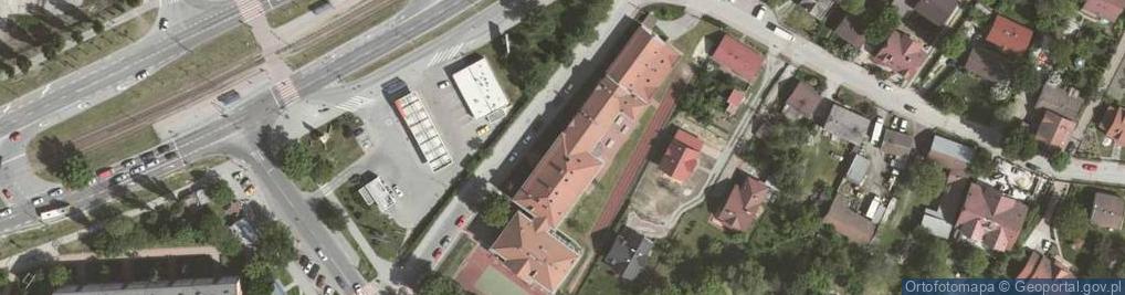 Zdjęcie satelitarne Szkoła Podstawowa Nr 156 Im. Ks. Kard. Adama Stefana Sapiehy W Krakowie