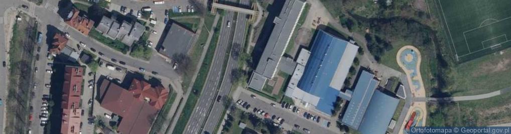 Zdjęcie satelitarne Szkoła Podstawowa Nr 2 Im. Europejskich Dróg Świętego Jakuba W Lubaniu