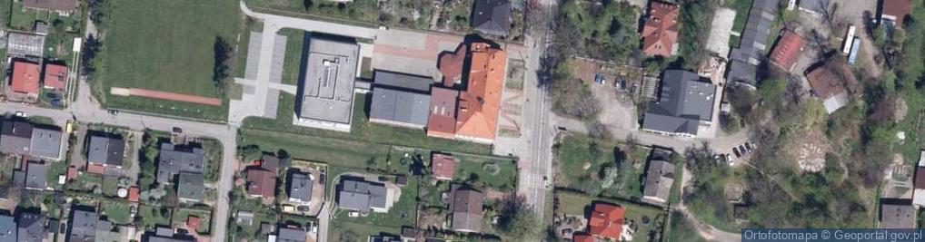 Zdjęcie satelitarne Szkoła Podstawowa Nr 2 Im. Jadwigi Śląskiej