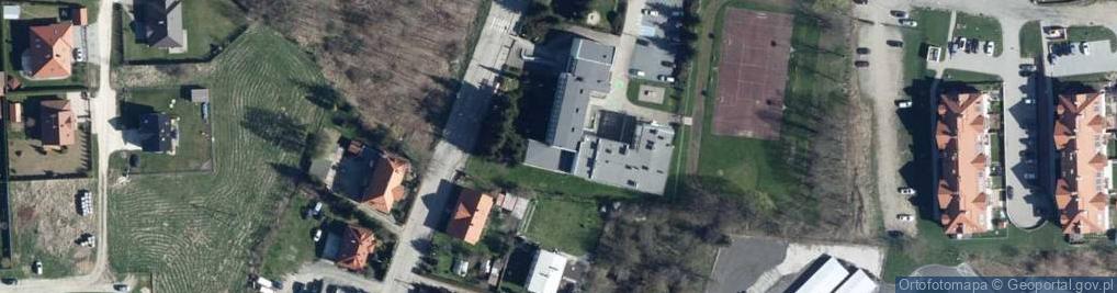Zdjęcie satelitarne Szkoła Podstawowa Nr 2 Im. Jana Pawła II W Kłodzku