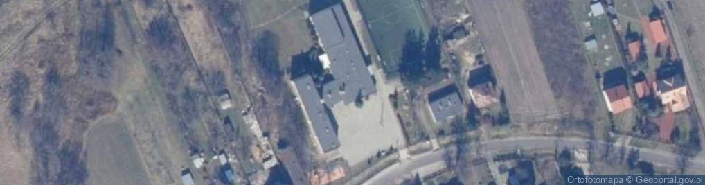 Zdjęcie satelitarne Szkoła Podstawowa Nr 2 Im. Jana Pawła Iiul. Kolejowa 13