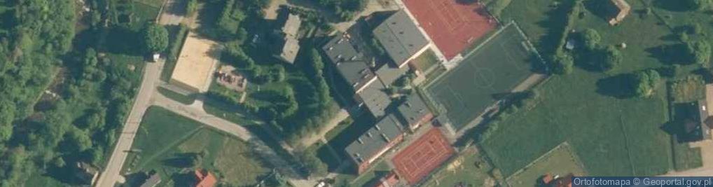 Zdjęcie satelitarne Szkoła Podstawowa Nr 2 Im.kardynała Karola Wojtyły W Zawoi Wilcznej