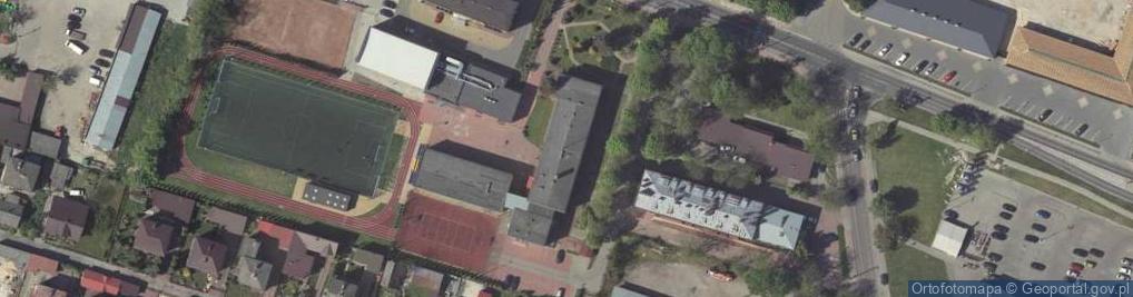 Zdjęcie satelitarne Szkoła Podstawowa Nr 2 Im. Oskara Kolberga W Opolu Lubelskim
