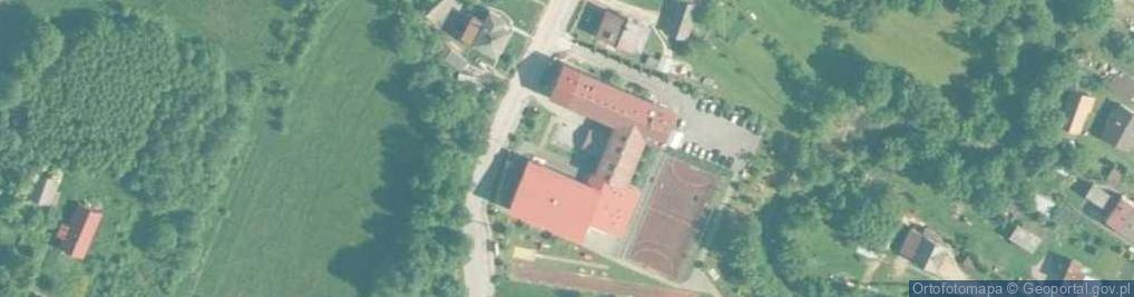 Zdjęcie satelitarne Szkoła Podstawowa Nr 2 Im. Św. Królowej Jadwigi W Choczni