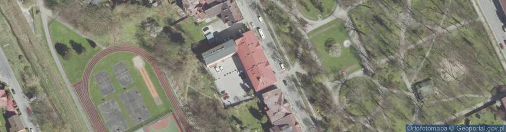 Zdjęcie satelitarne Szkoła Podstawowa Nr 2 Im. Świętej Jadwigi Królowej W Nowym Sączu