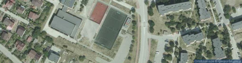 Zdjęcie satelitarne Szkoła Podstawowa Nr 2 W Pińczowie Im. Jana Pawła II
