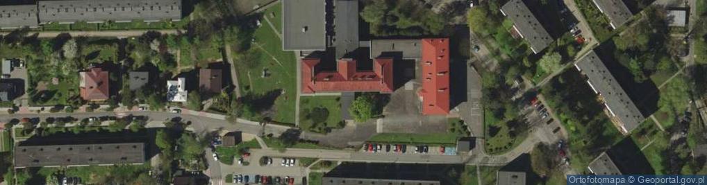 Zdjęcie satelitarne Szkoła Podstawowa Nr 2 Z Oddziałami Integracyjnymi W Cieszynie