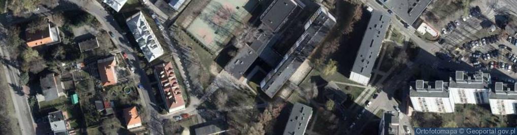 Zdjęcie satelitarne Szkoła Podstawowa Nr 2 Z Oddziałami Sportowymi Im. Szarych Szeregów W Gorzowie Wlkp.