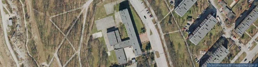 Zdjęcie satelitarne Szkoła Podstawowa Nr 22 Im. Generała Stanisława Maczka W Kielcach