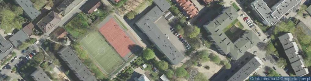 Zdjęcie satelitarne Szkoła Podstawowa Nr 22 Z Oddziałami Mistrzostwa Sportowego W Białymstoku