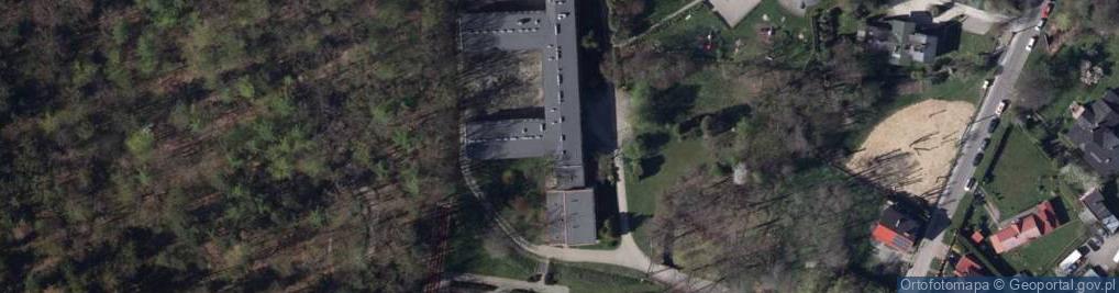 Zdjęcie satelitarne Szkoła Podstawowa Nr 25 Im. Księdza Jana Twardowskiego W Bielsku-Białej