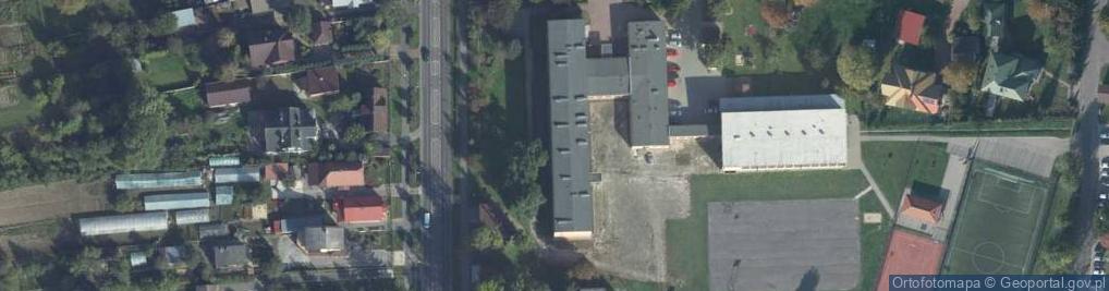 Zdjęcie satelitarne Szkoła Podstawowa Nr 3 Im. Mjr. H. Dobrzańskiego 'Hubala' W Hrubieszowie