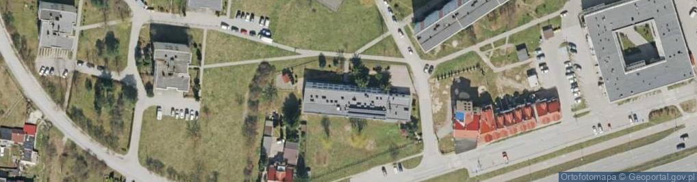 Zdjęcie satelitarne Szkoła Podstawowa Nr 36 Specjalna Przy Sosw Nr 2 W Kielcach