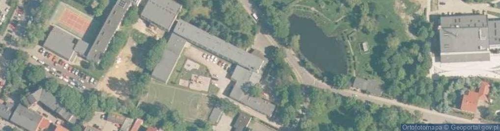 Zdjęcie satelitarne Szkoła Podstawowa Nr 4 Im. Francesco Nullo W Olkuszu