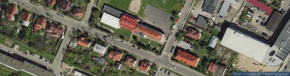 Zdjęcie satelitarne Szkoła Podstawowa Nr 4 Im. Jana Pawła II W Oławie