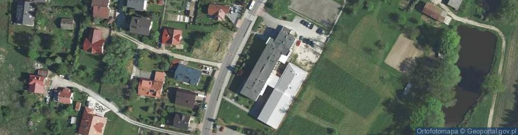 Zdjęcie satelitarne Szkoła Podstawowa Nr 4 Im. Stanisława Wyspiańskiego