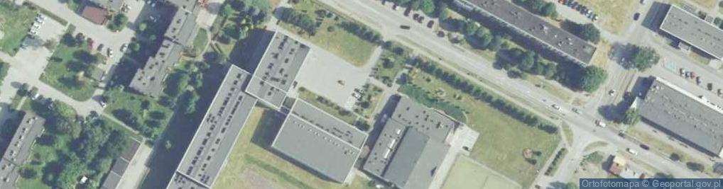 Zdjęcie satelitarne Szkoła Podstawowa Nr 4 W Jędrzejowie