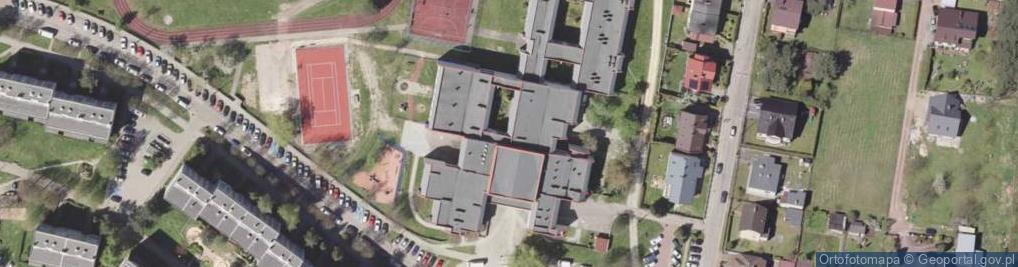 Zdjęcie satelitarne Szkoła Podstawowa Nr 40 Z Oddziałami Integracyjnymi Im. Gen. Jerzego Ziętka