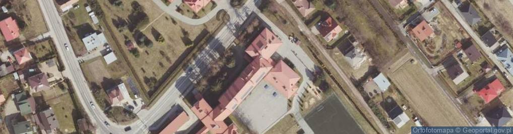 Zdjęcie satelitarne Szkoła Podstawowa Nr 5 Im. Bohaterów 27 Pułku Piechoty W Rzeszowie
