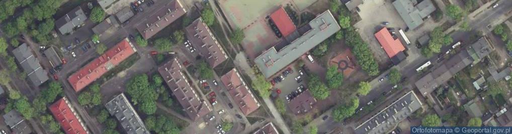 Zdjęcie satelitarne Szkoła Podstawowa Nr 6 Im. Elizy Orzeszkowej W Żyrardowie