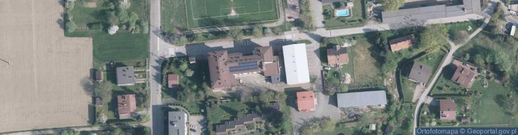 Zdjęcie satelitarne Szkoła Podstawowa Nr 6 Im. Józefa Kreta W Ustroniu
