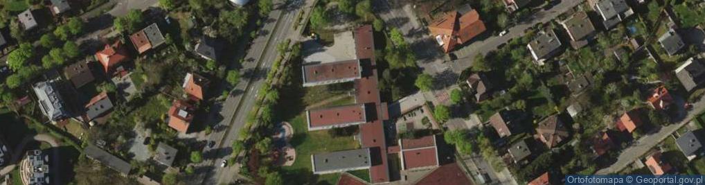 Zdjęcie satelitarne Szkoła Podstawowa Nr 64 Im. Władysława Broniewskiego