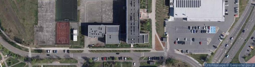Zdjęcie satelitarne Szkoła Podstawowa Nr 65 Im. Czesława Tańskiego Z Oddziałami Integracyjnymi I Sportowymi